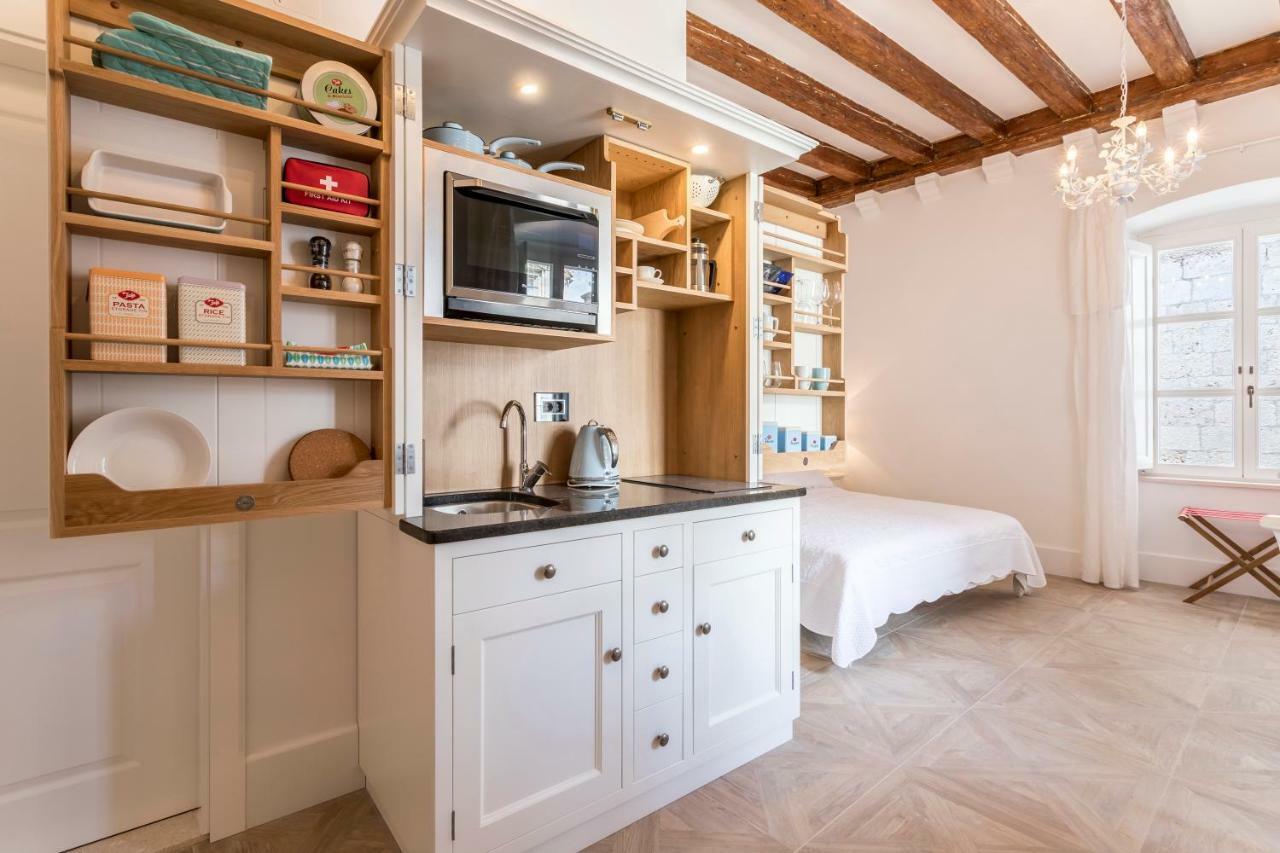 The Byron Guest house